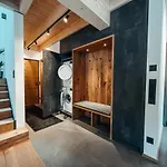 Casa de Férias Zsam Mit Sauna Und Hottub
