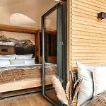 Zsam Mit Sauna Und Hottub Casa de Férias *