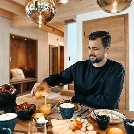 Casa de Férias Zsam Mit Sauna Und Hottub Garmisch-Partenkirchen