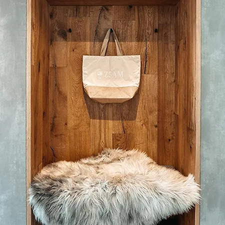 Zsam Mit Sauna Und Hottub בקתה *