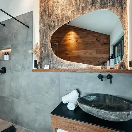 בקתה Zsam Mit Sauna Und Hottub *